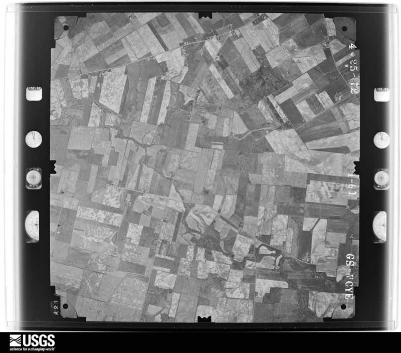 U.S. Geological Survey aerial photograph, 1972-05-01, scale 1:24000
