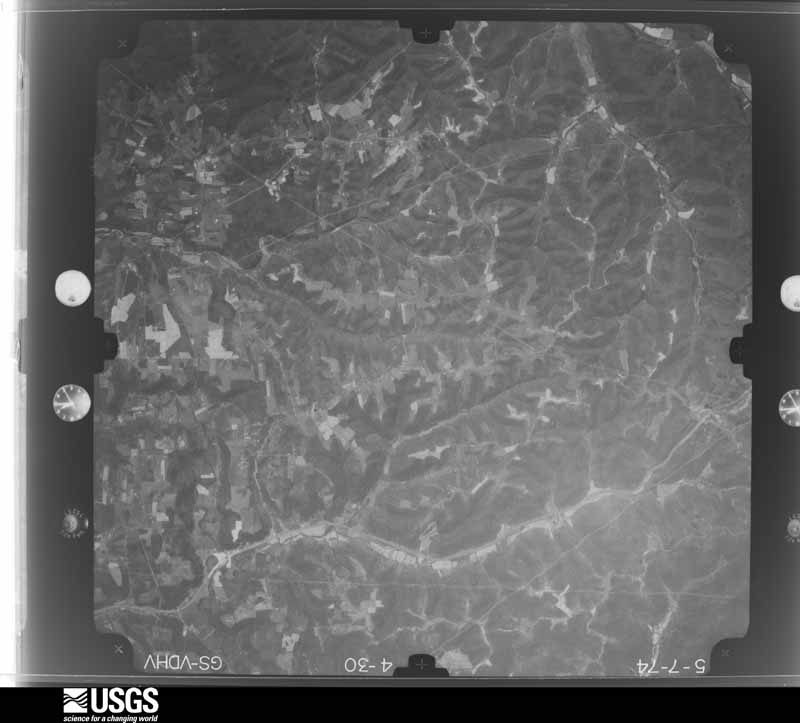 U.S. Geological Survey aerial photograph, 1974-05-01, scale 1:76000