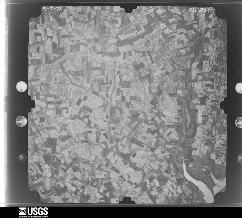 U.S. Geological Survey aerial photograph, 1974-05-01, scale 1:76000