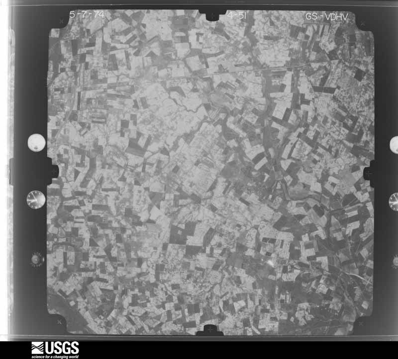 U.S. Geological Survey aerial photograph, 1974-05-01, scale 1:76000