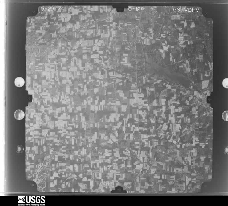 U.S. Geological Survey aerial photograph, 1974-05-01, scale 1:76000