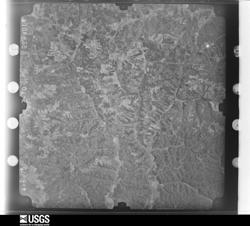 U.S. Geological Survey aerial photograph, 1975-04-06, scale 1:78000
