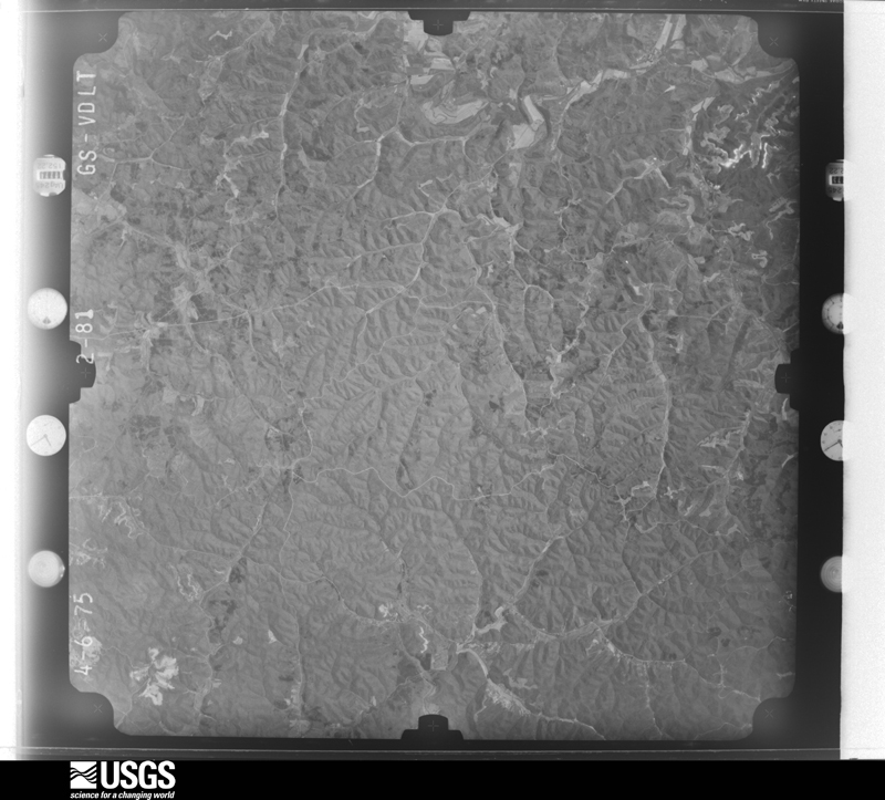 U.S. Geological Survey aerial photograph, 1975-04-06, scale 1:78000