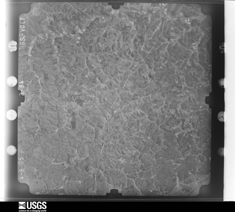U.S. Geological Survey aerial photograph, 1975-04-06, scale 1:78000