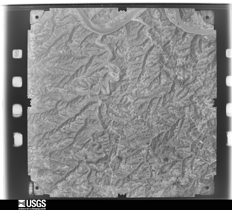 U.S. Geological Survey aerial photograph, 1976-03-22, scale 1:78000