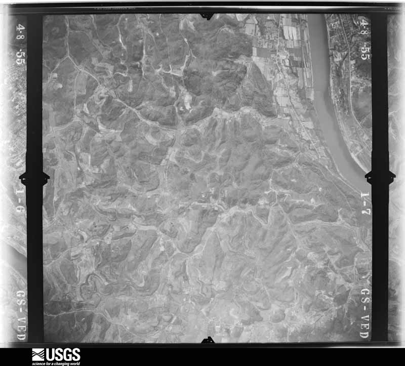 U.S. Geological Survey aerial photograph, 1955-04-08, scale 1:31000