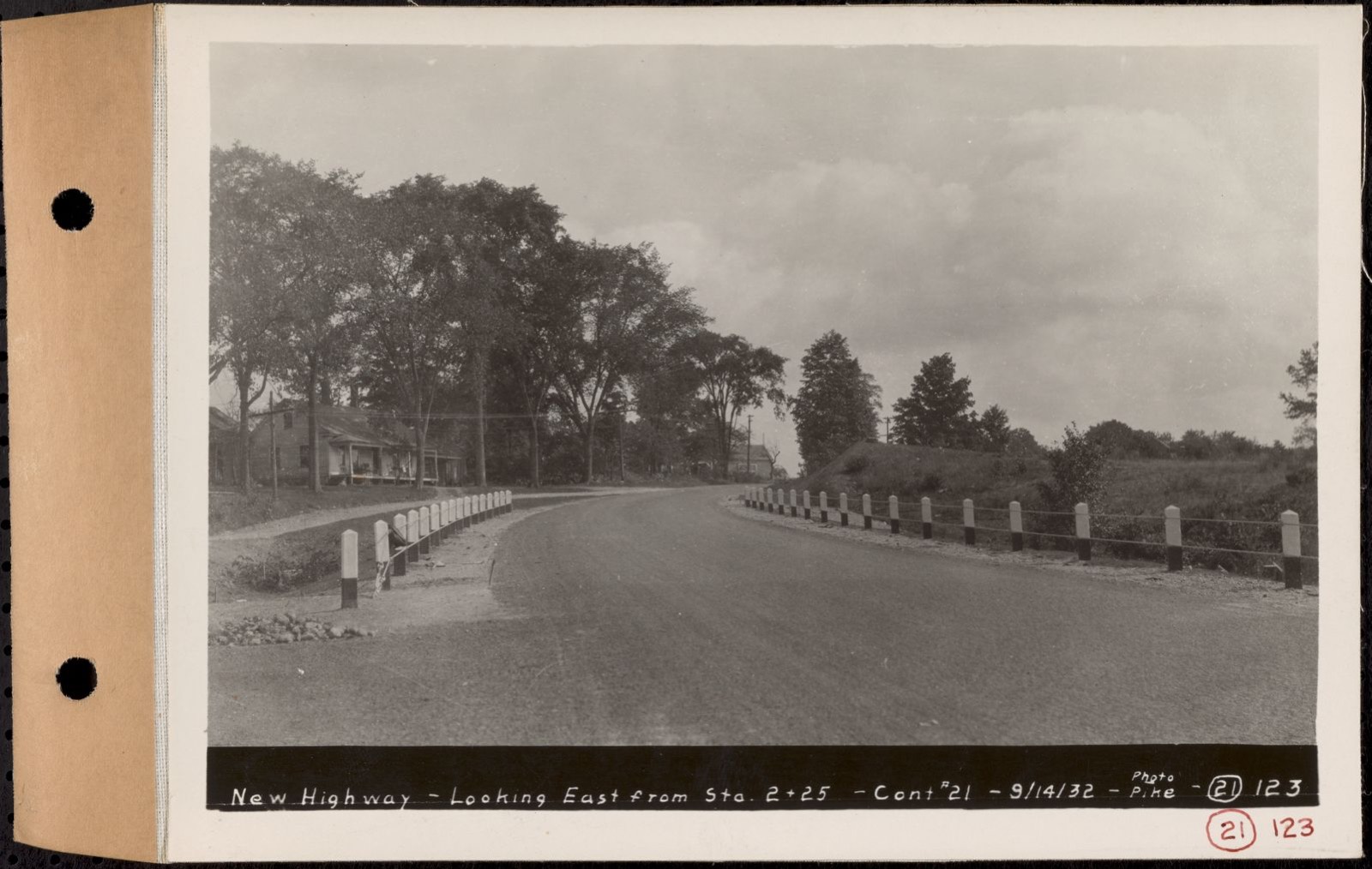 Contract No. 21, Portion of Ware-Belchertown Highway, Ware and Belchertown, new highway, looking east from Sta .2+25, Ware and Belchertown, Mass., Sep. 14, 1932, Massachusetts Archives - undated