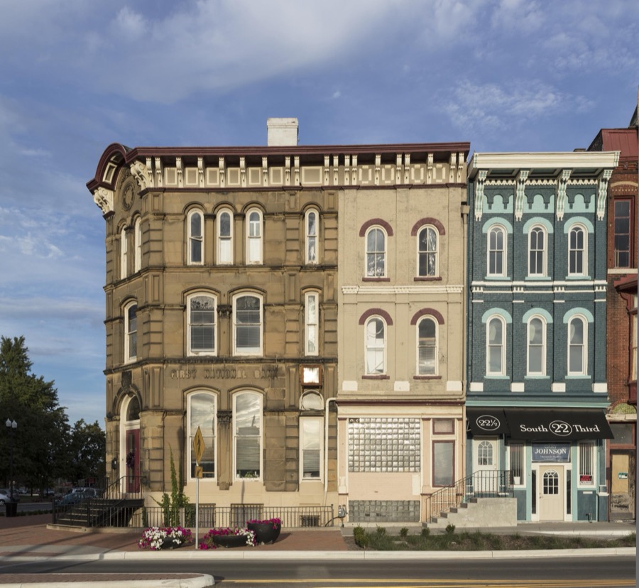 A block in downtown Newark, Ohio, anchored on the corner by the First National Bank Building