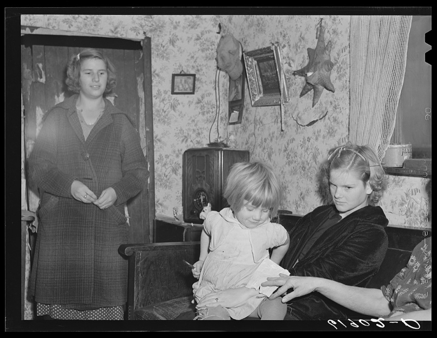 Children of agricultural day laborer who came from Kentucky to work in the Scioto Marshes, Hardin County, Ohio
