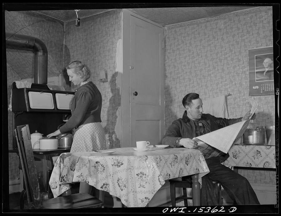 Rio Grande, Gallia County, Ohio. Mr. and Mrs. Jim Stevens now living on the 280 acre dairy farm of Harry Linebaugh. They had formerly farmed thirty acres in Kentucky, raising mostly tobacco. Mr. Stevens received farm labor training at Ohio State University