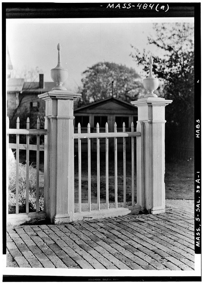Lindall-Barnard-Andrews House (Fence), 393 Essex Street, Salem, Essex County, MA
