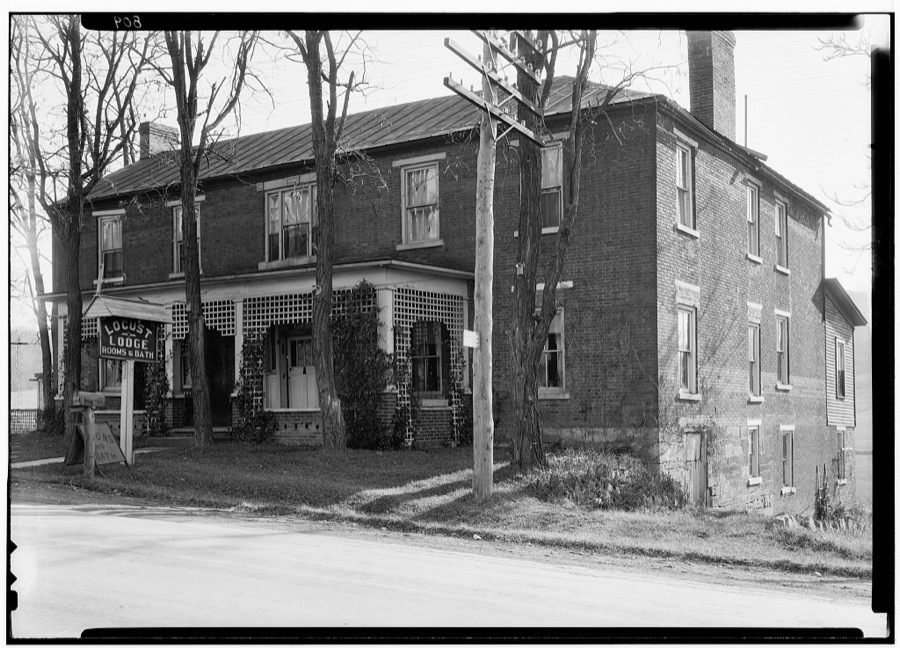 Tavern, Saint Clairsville, Belmont County, OH