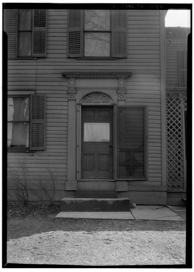 Lois Shively House (Entrance Doorway), Deerfield, Portage County, OH