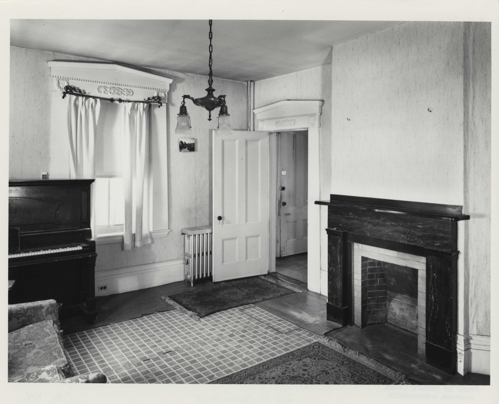 Sands, Hiram, House, photograph from the federal nomination