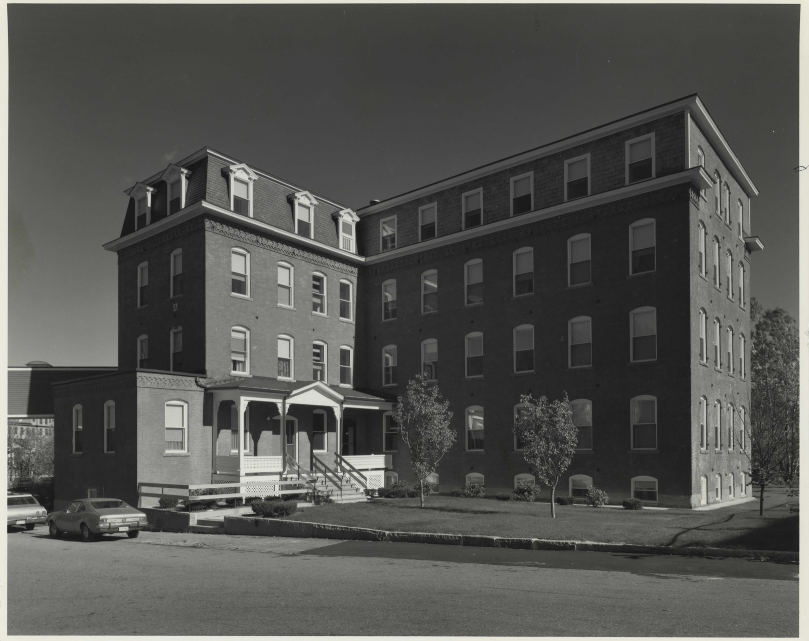 Wachusett Shirt Company, photograph from the federal nomination