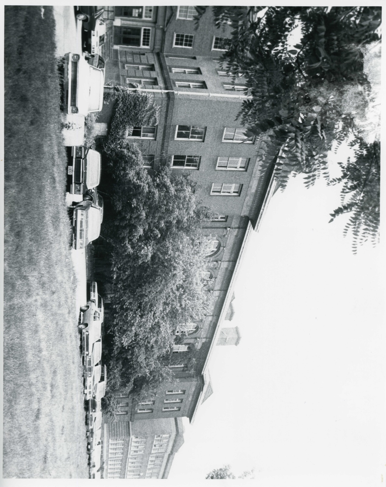 Old Medford High School, photograph from the federal nomination