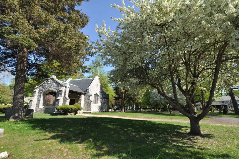 Photograph of Main Street Cemetery