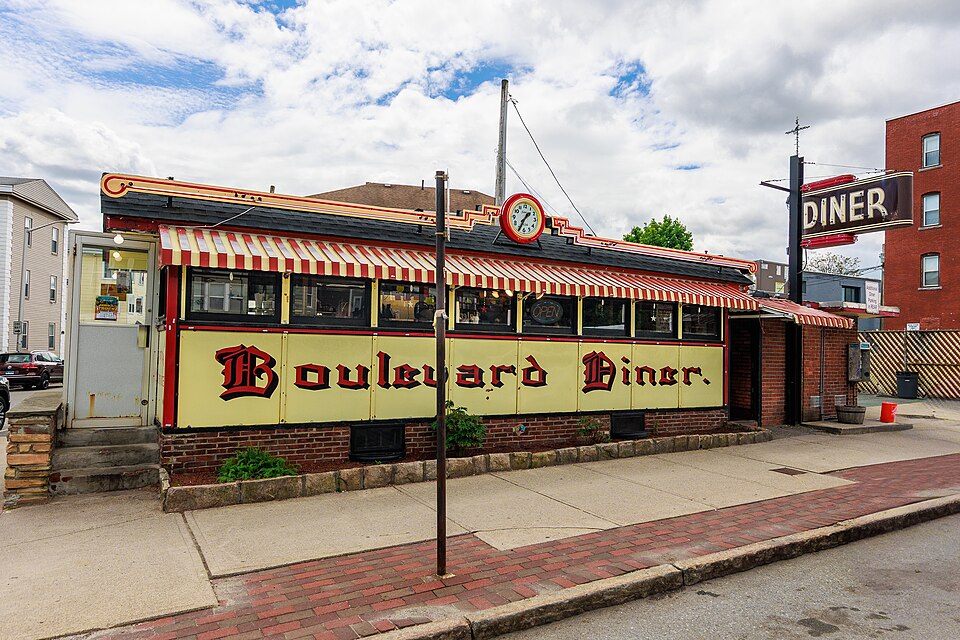 Photograph of Boulevard Diner