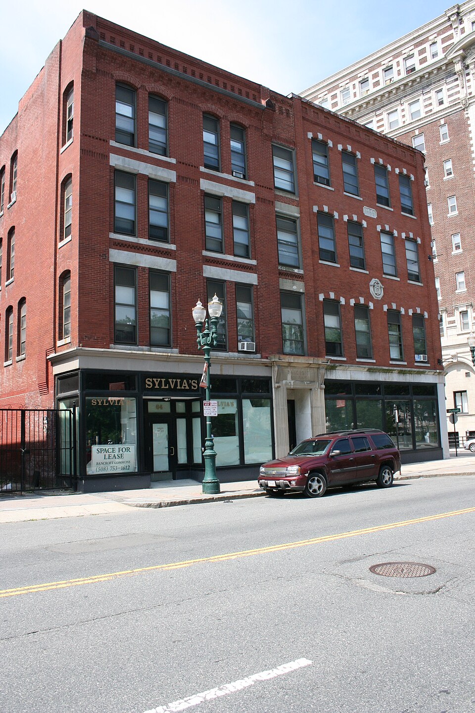 Photograph of Dodge Block and Sawyer Building, Bancroft Trust Building