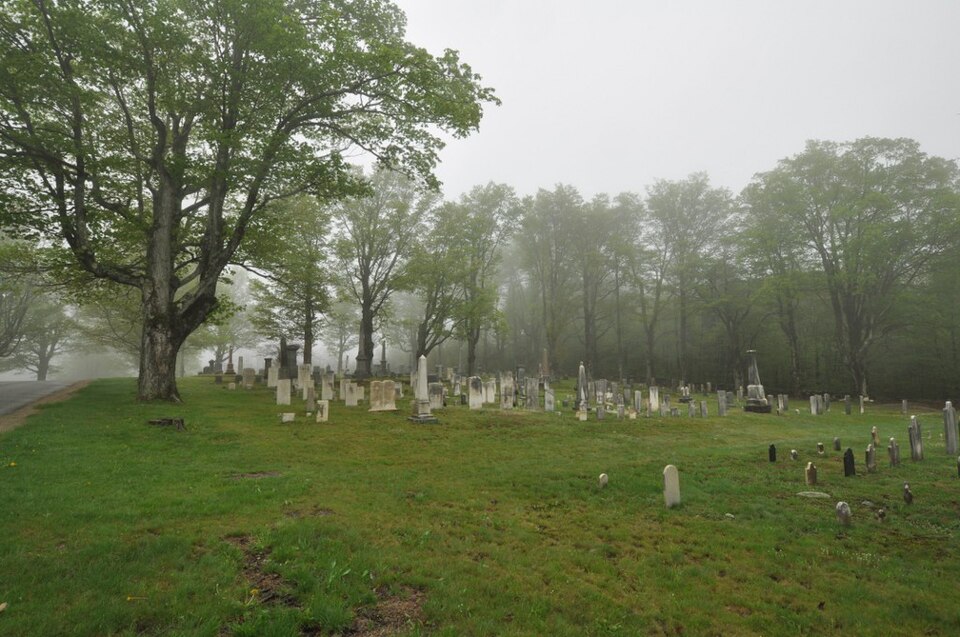 Photograph of Center Cemetery