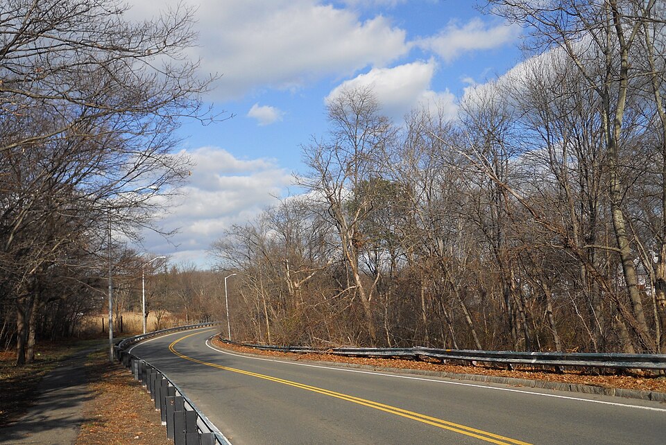 Photograph of Furnace Brook Parkway