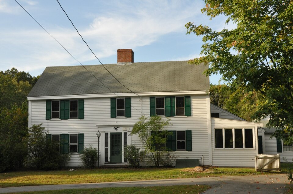Photograph of Boutell-Hathorn House