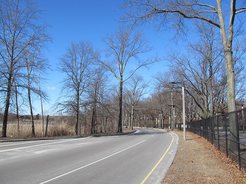 Photograph of Veterans of Foreign Wars Parkway
