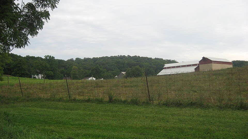 Photograph of John Scott Barn and Granary