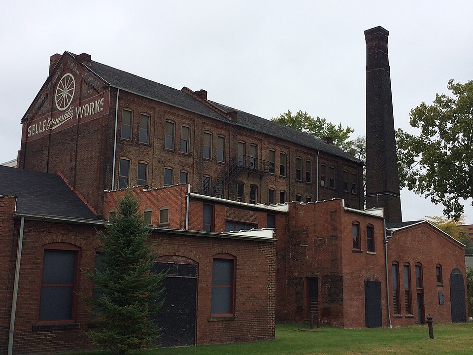 Photograph of Selle Gear Company