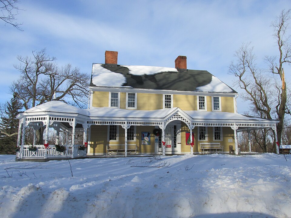 Photograph of Russell Corner Historic District