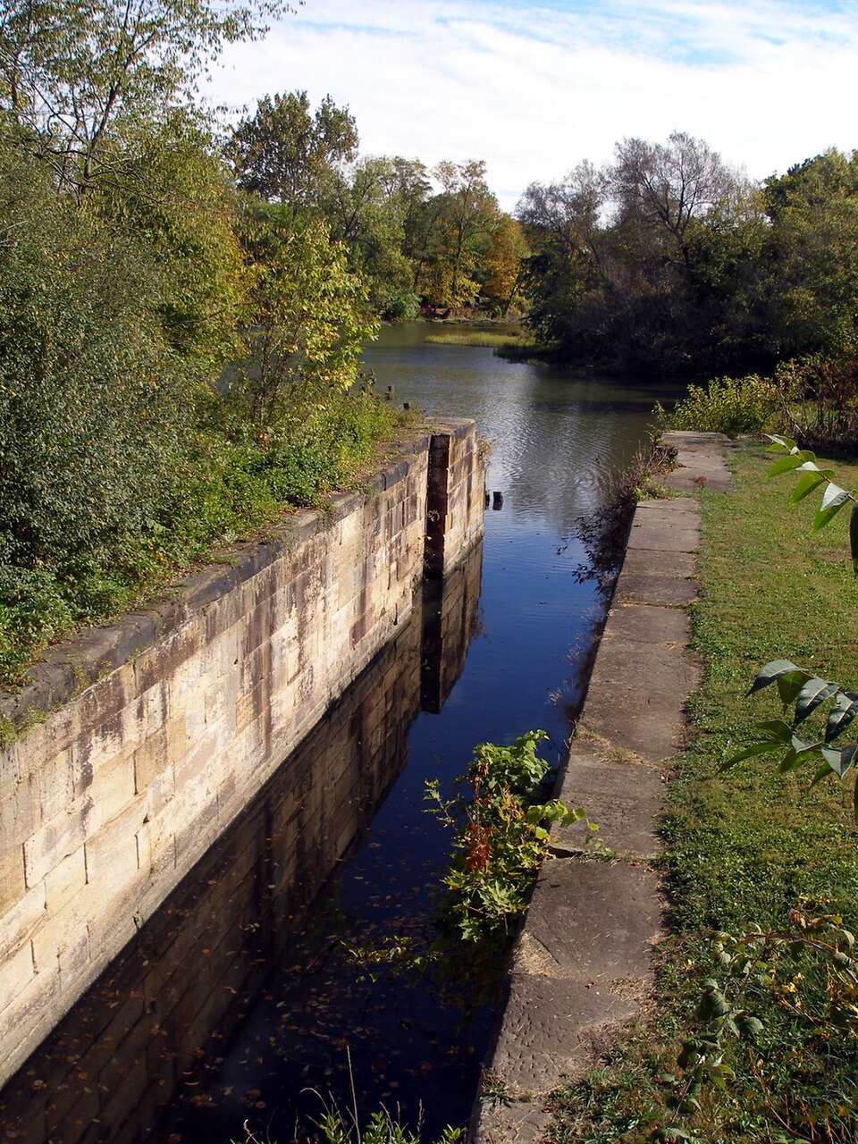 Photograph of Muskingum River Navigation Historic District