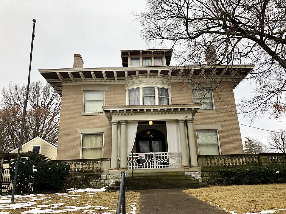 Photograph of Frederick E. and Catherine Bullerdick House