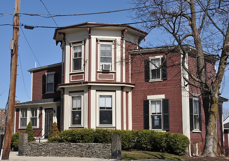 Photograph of Richard Pinkham House