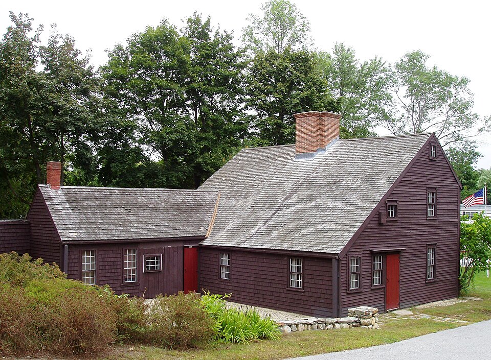 Photograph of Macy-Colby House