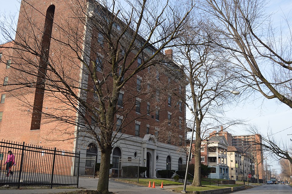 Photograph of Ansel Road Apartment Buildings Historic District