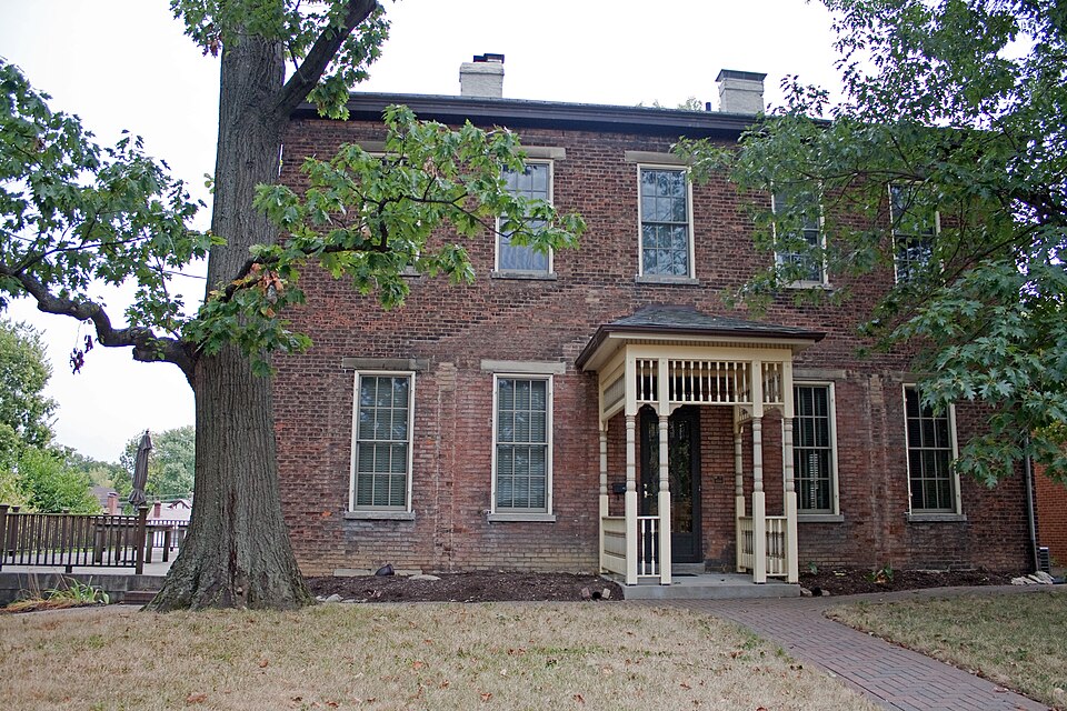 Photograph of Nurre-Royston House