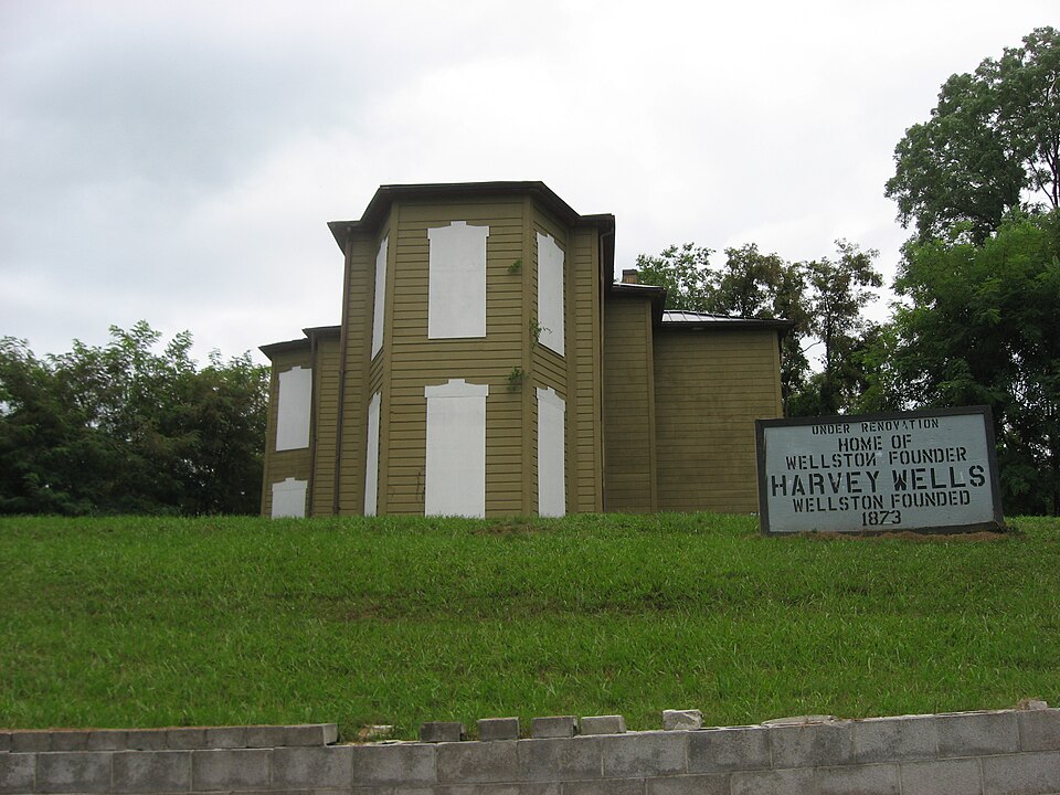 Photograph of Harvey Wells House