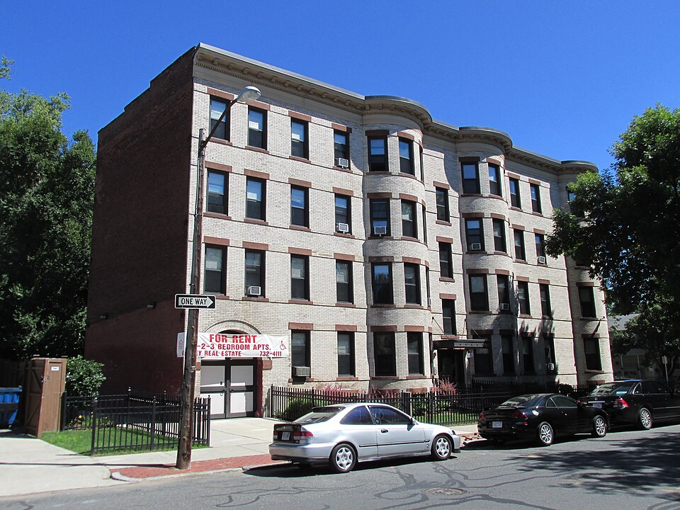 Photograph of Verona Apartments