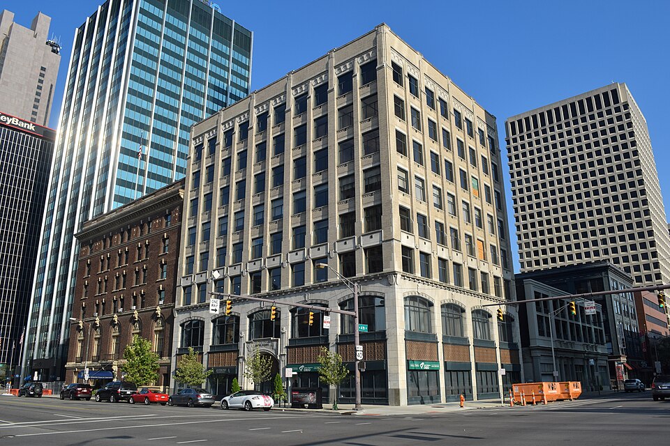 Photograph of Empire Building