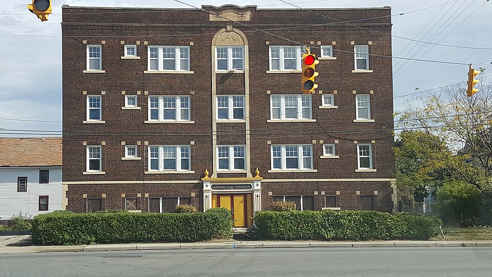 Photograph of East Boulevard Apartment House