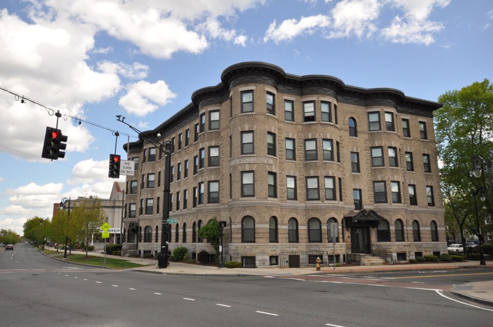 Photograph of St. James Apartments