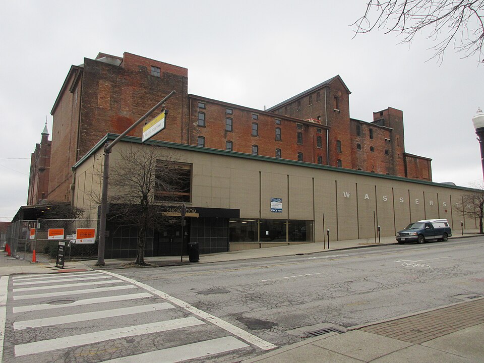Photograph of L. Hoster Brewing Company