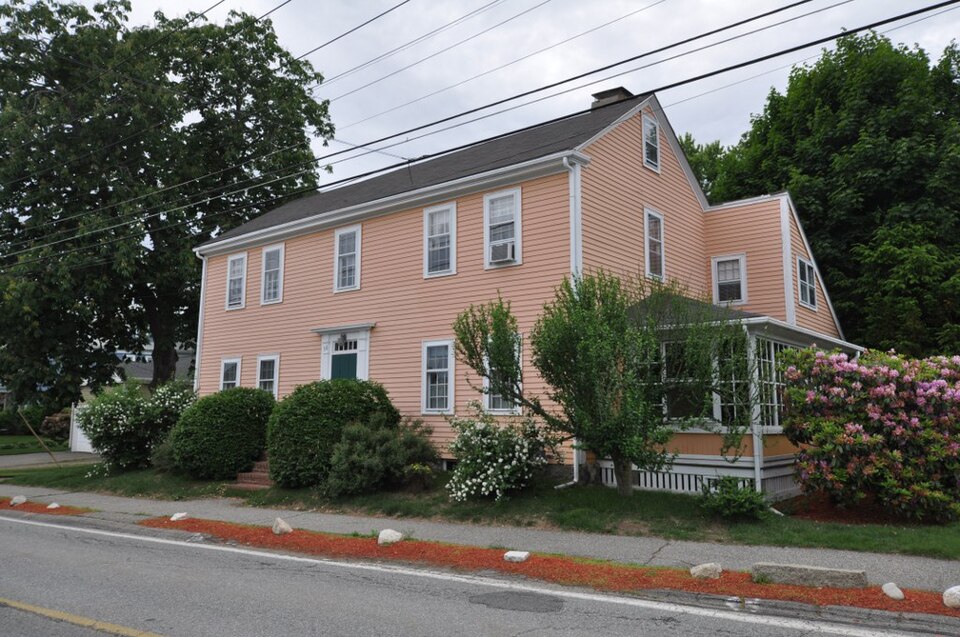 Photograph of Oliver House