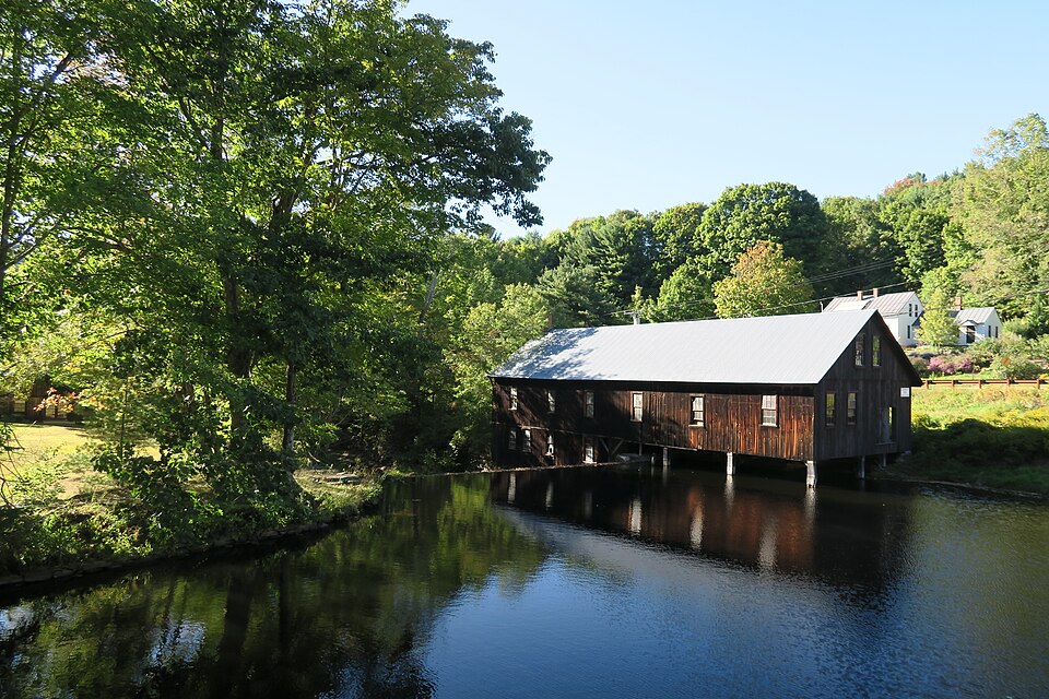 Photograph of North Leverett Historic District