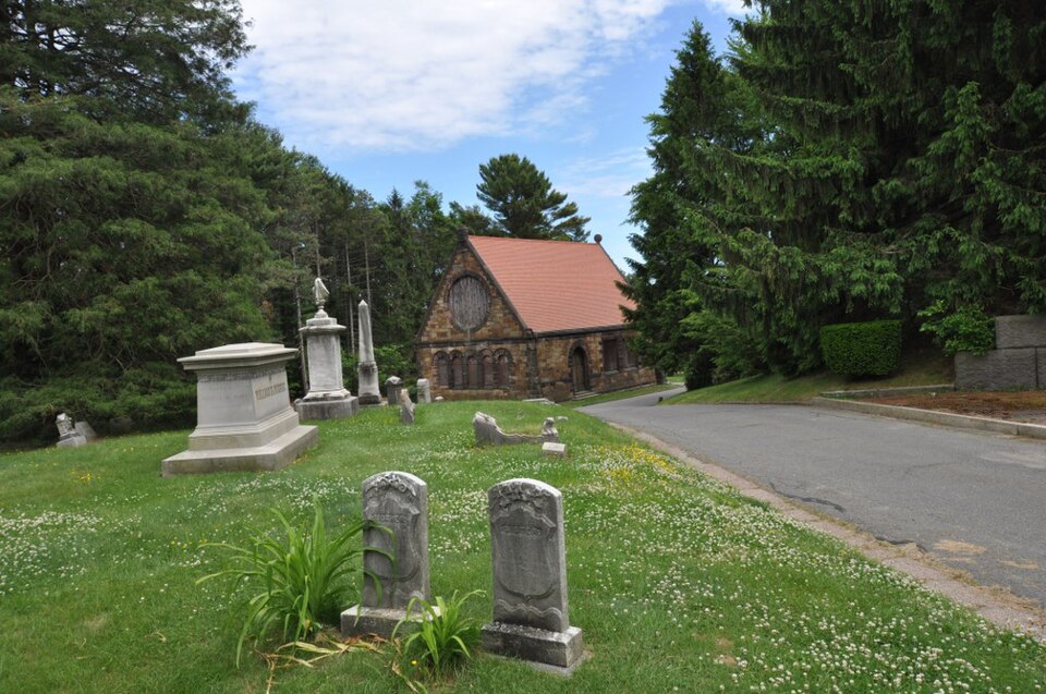Photograph of Pine Grove Cemetery