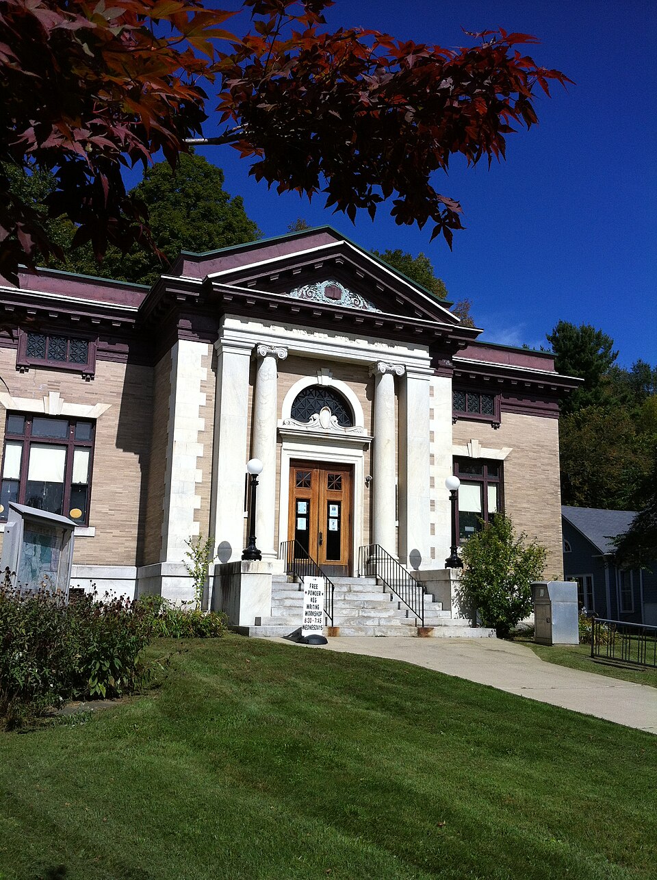 Photograph of Ramsdell Public Library