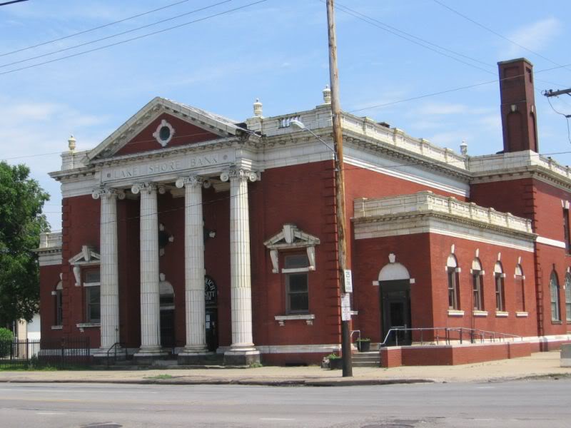 Photograph of Lake Shore Bank and Cleveland Public Library St. Clair Branch