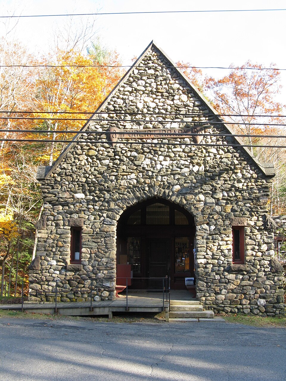 Photograph of Shelburne Free Public Library