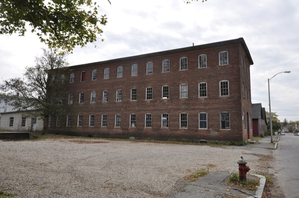 Photograph of M.M. Rhodes and Sons Company