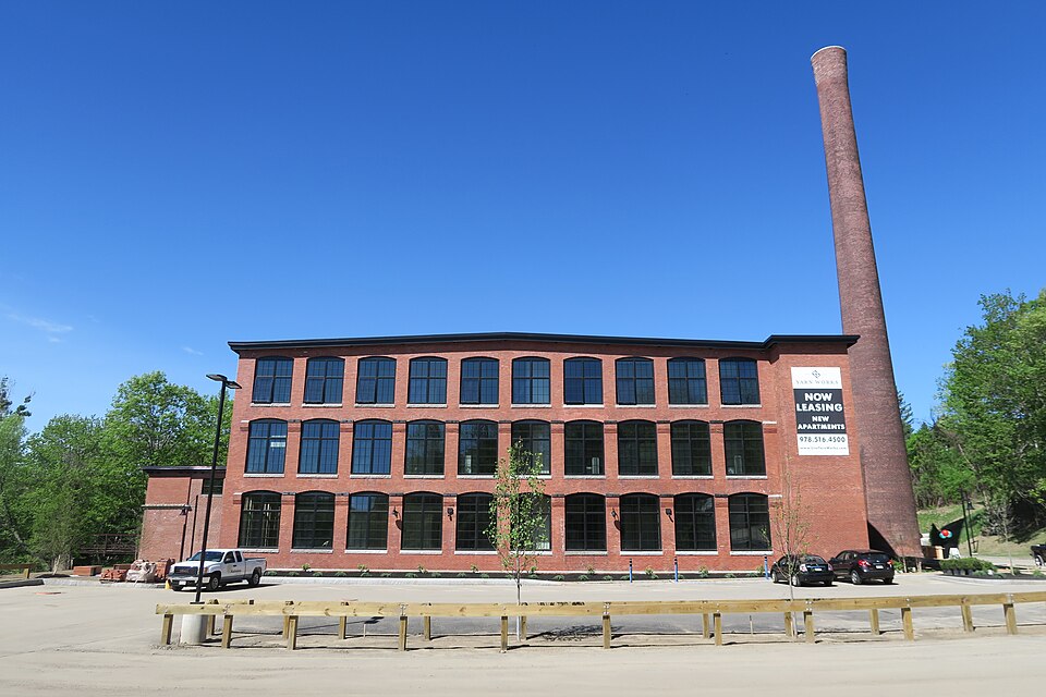 Photograph of Fitchburg Yarn Mill